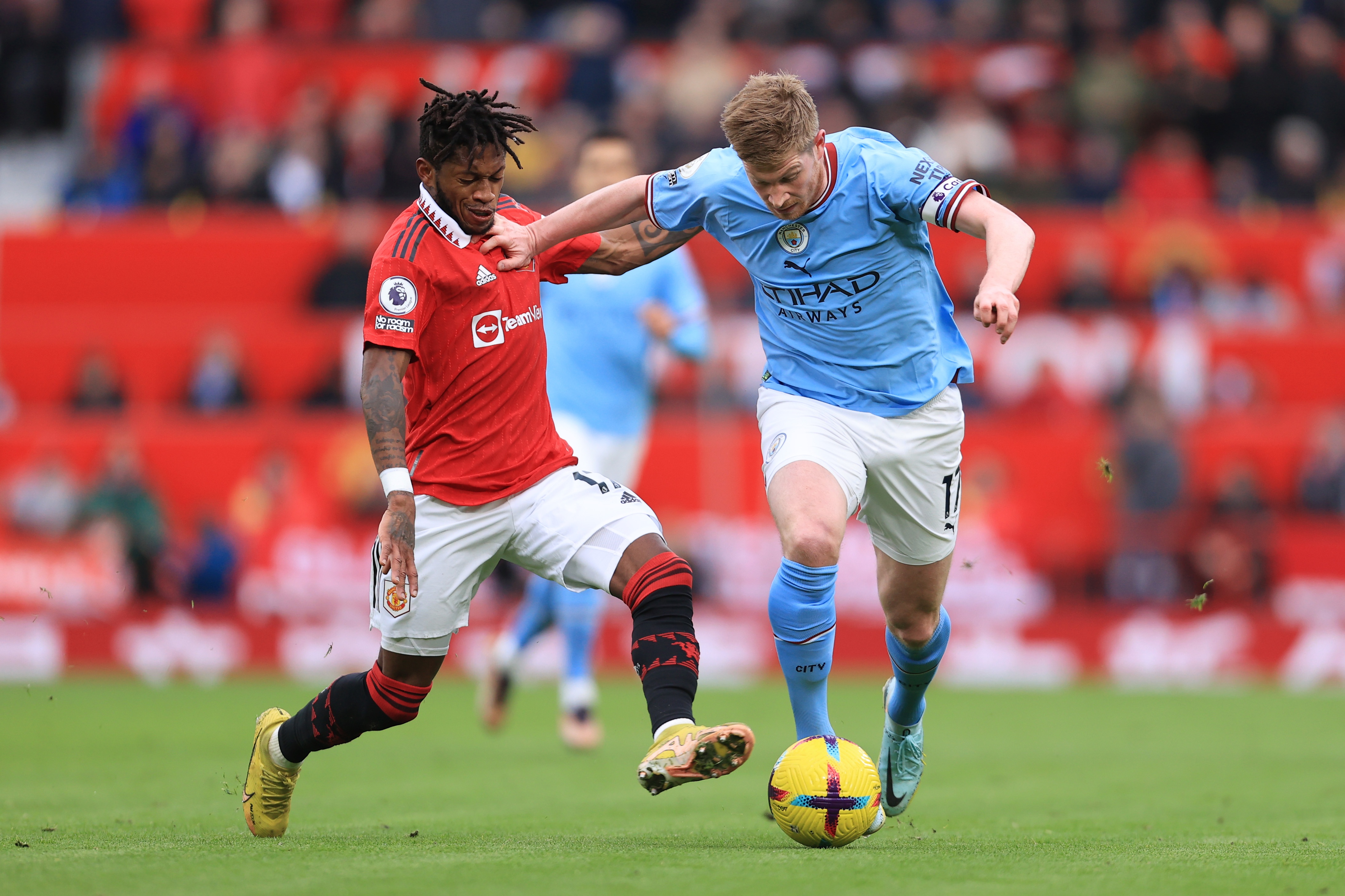  德布劳内在西班牙队比赛中逆转，势不可挡引发热议！-开元首页